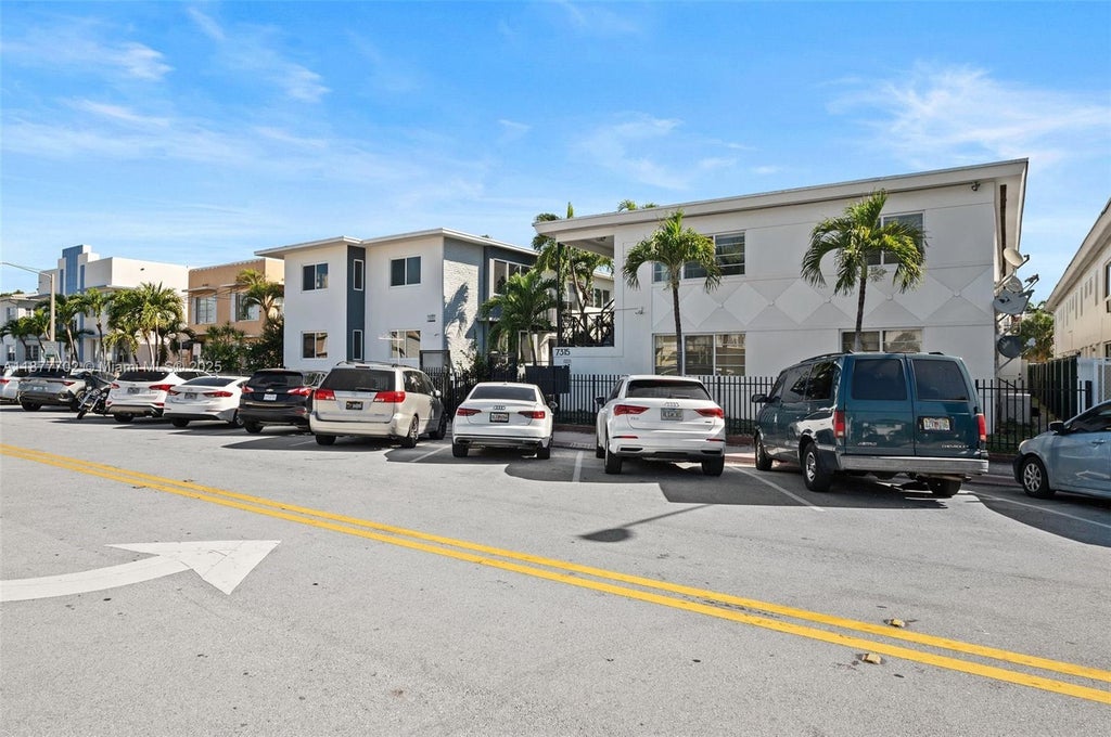 7315 Byron Ave 1, Miami Beach
