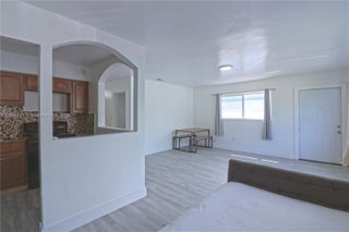 Photo of Listing #A11876774