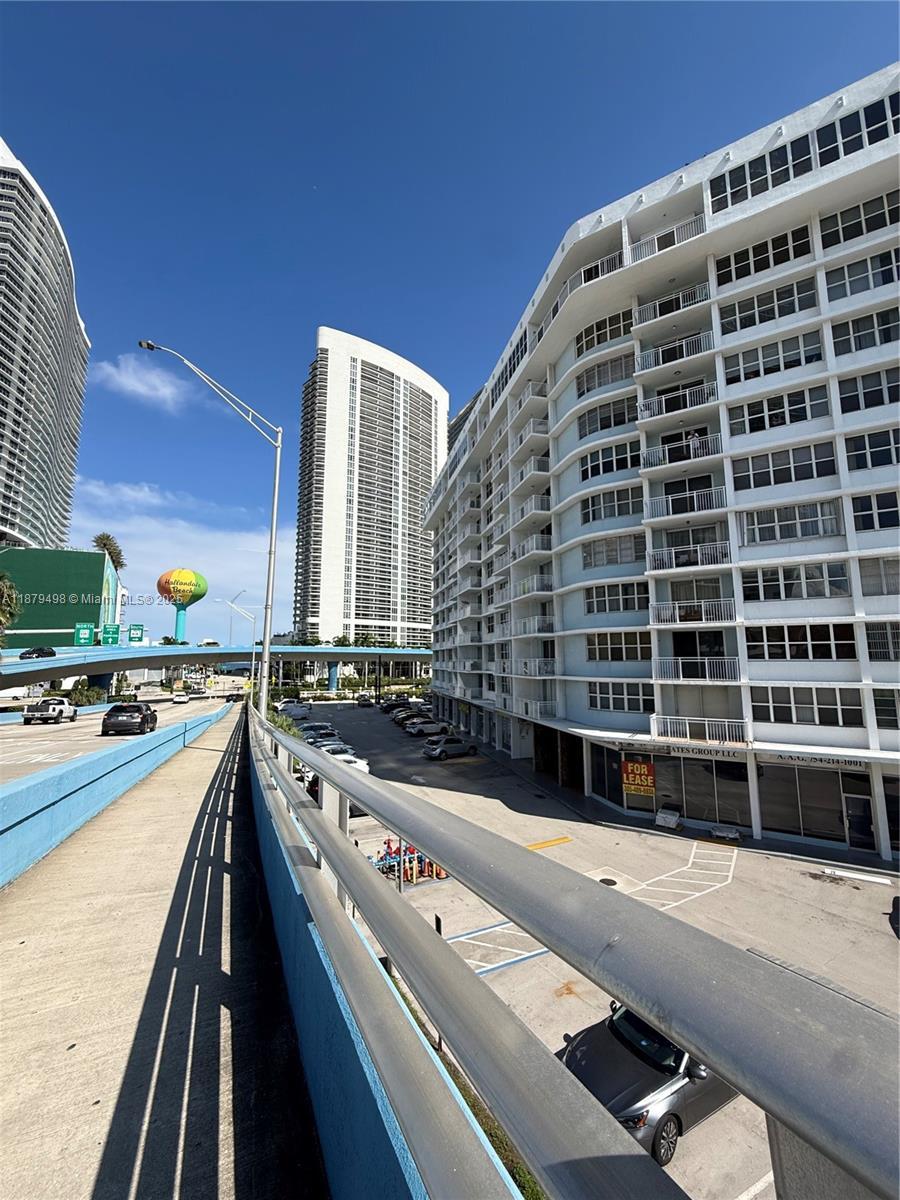 1801 S Ocean Dr 243, Hallandale Beach