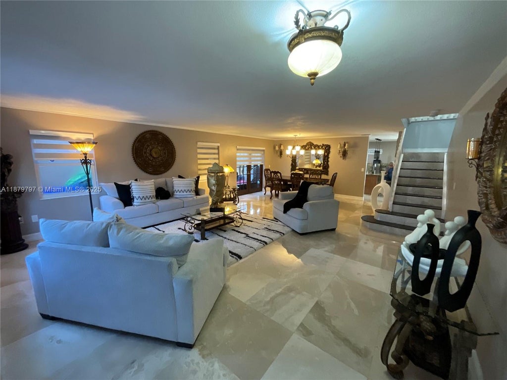 9710 Sw 13th St 9710, Pembroke Pines