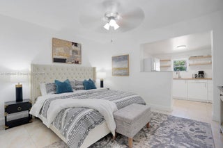 Photo of Listing #A11879894