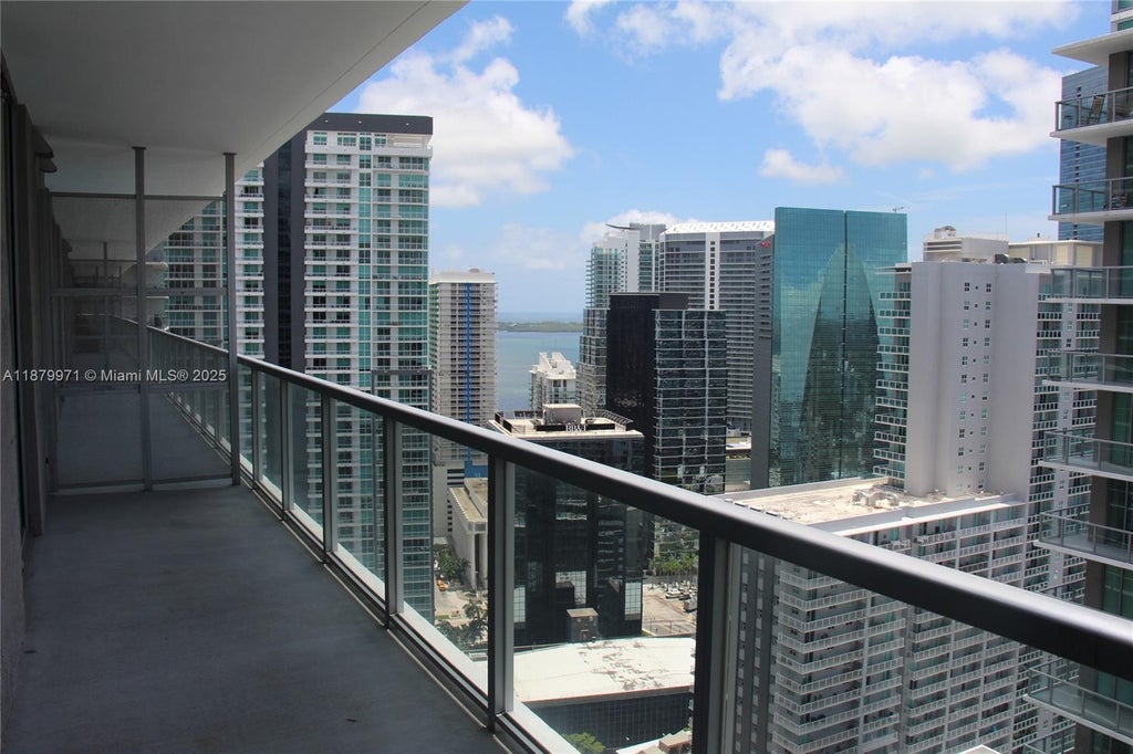 1111 Sw 1st Ave 3715-n, Miami