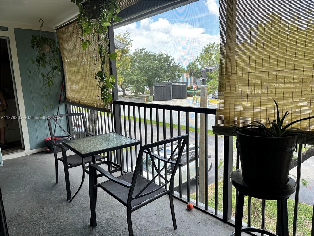 19700 Sw 103rd Ct 201, Cutler Bay