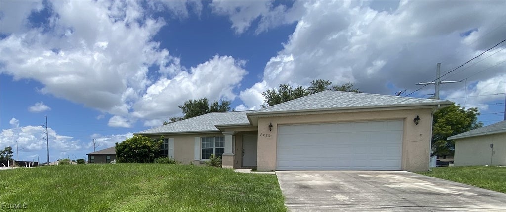2320 Ne Juanita Pl, Cape Coral