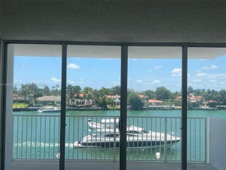 Photo of Listing #A11880865