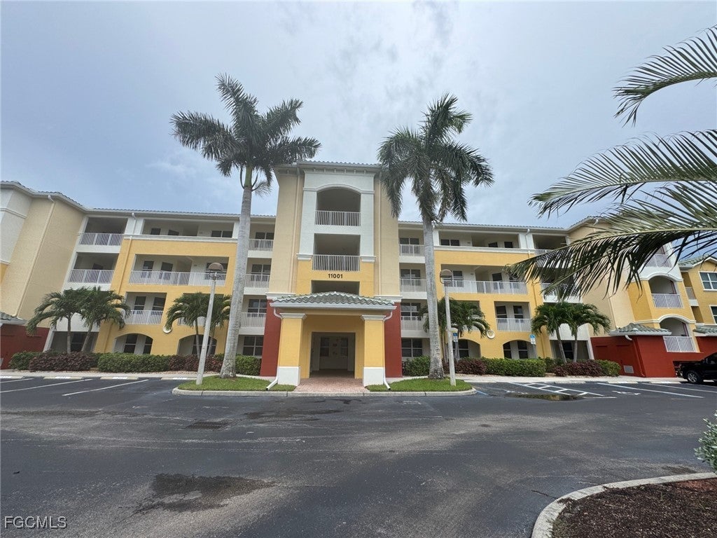 11001 Gulf Reflections Dr 106, Fort Myers