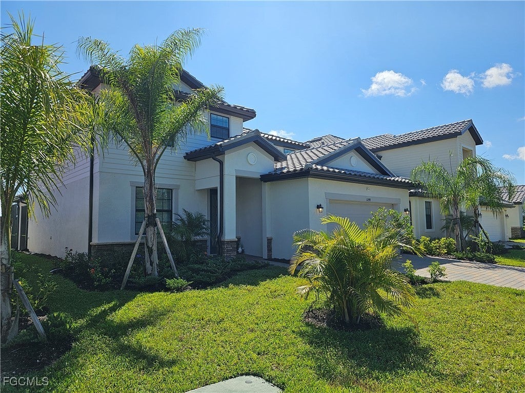 11299 Shady Blossom Dr, Fort Myers