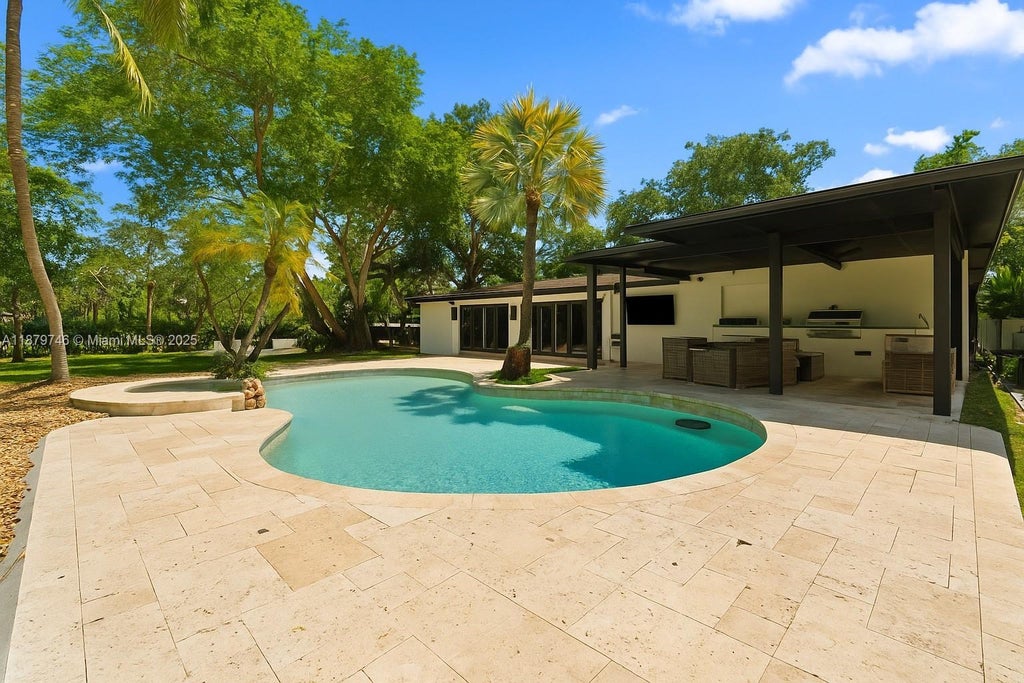 15202 Sw 80th Ave, Palmetto Bay