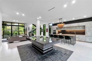 Photo of Listing #A11881090