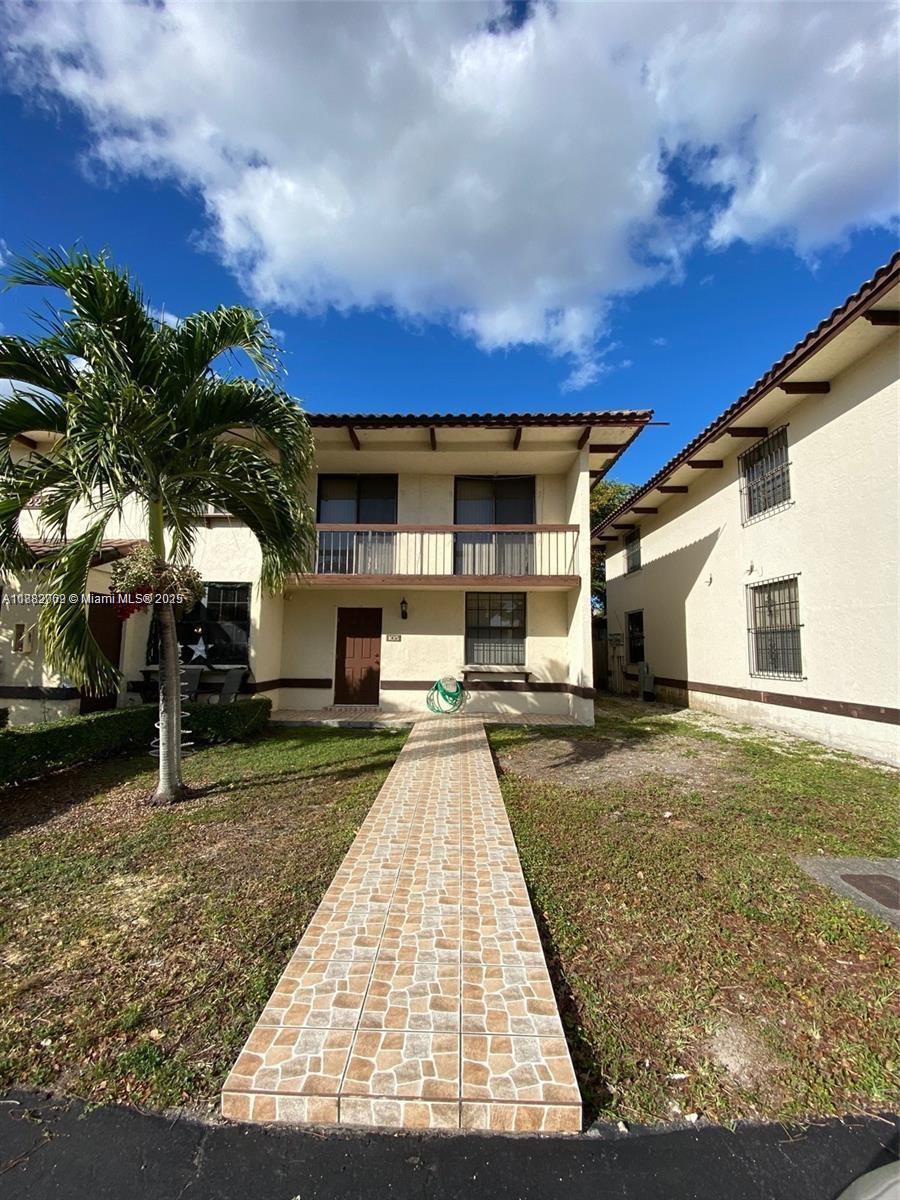 12241 Sw 16th Ter K105, Miami