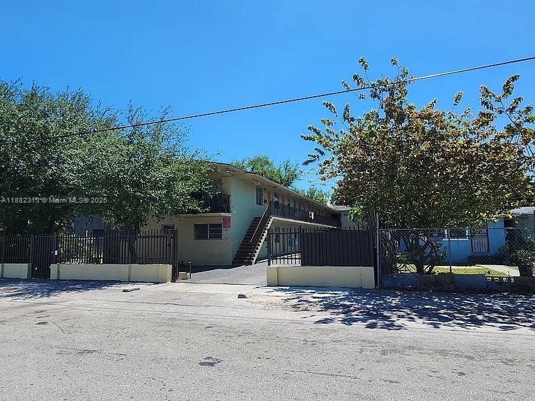 300 Ne 78th St A, Miami