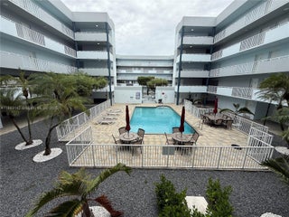 Photo of Listing #A11883142