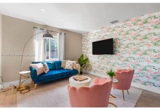 Photo of Listing #A11883617