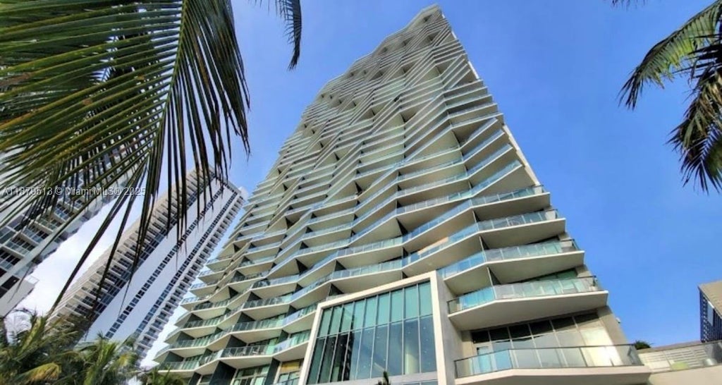 460 Ne 28 St 3004, Miami