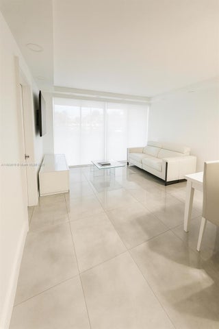 Photo of Listing #A11883619