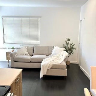 Photo of Listing #A11883112