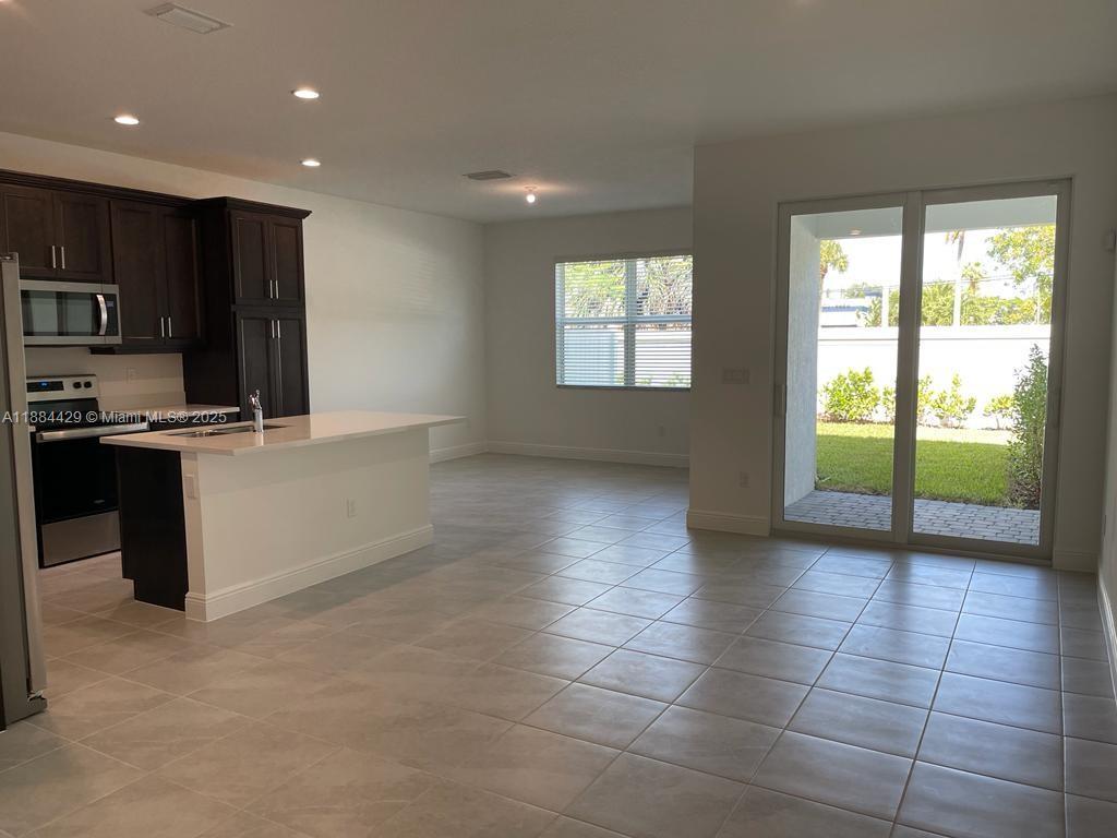 534 Parsons Way 534, Deerfield Beach