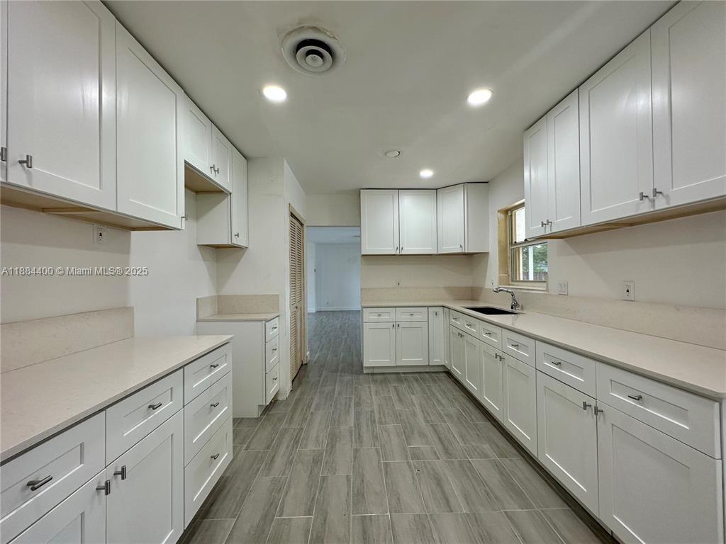 912 Ne 9th Ct, Pompano Beach