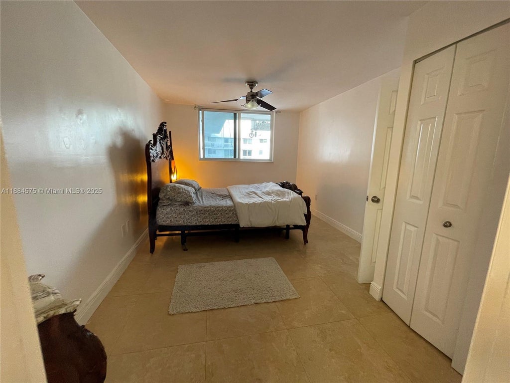 345 Ocean Dr 1024, Miami Beach