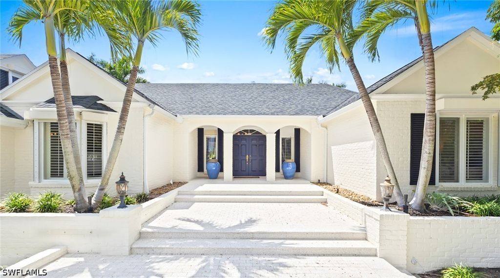 2700 Treasure Ln, Naples