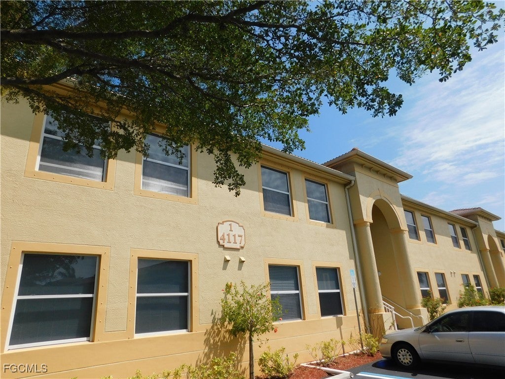 4117 Bellasol Cir 121, Fort Myers