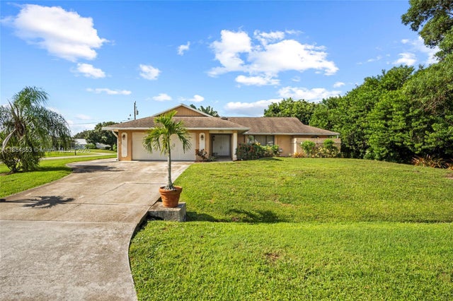 Photo of Listing #A11884853