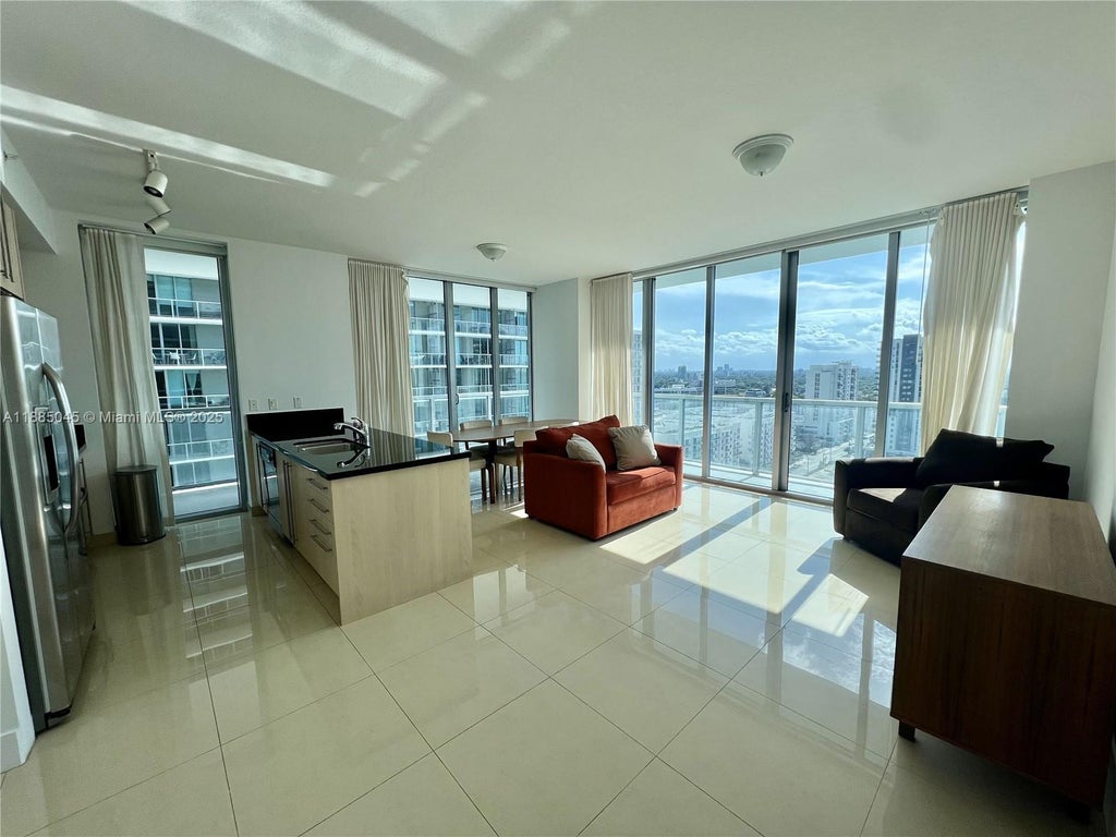 1111 Sw 1st Ave 1914, Miami