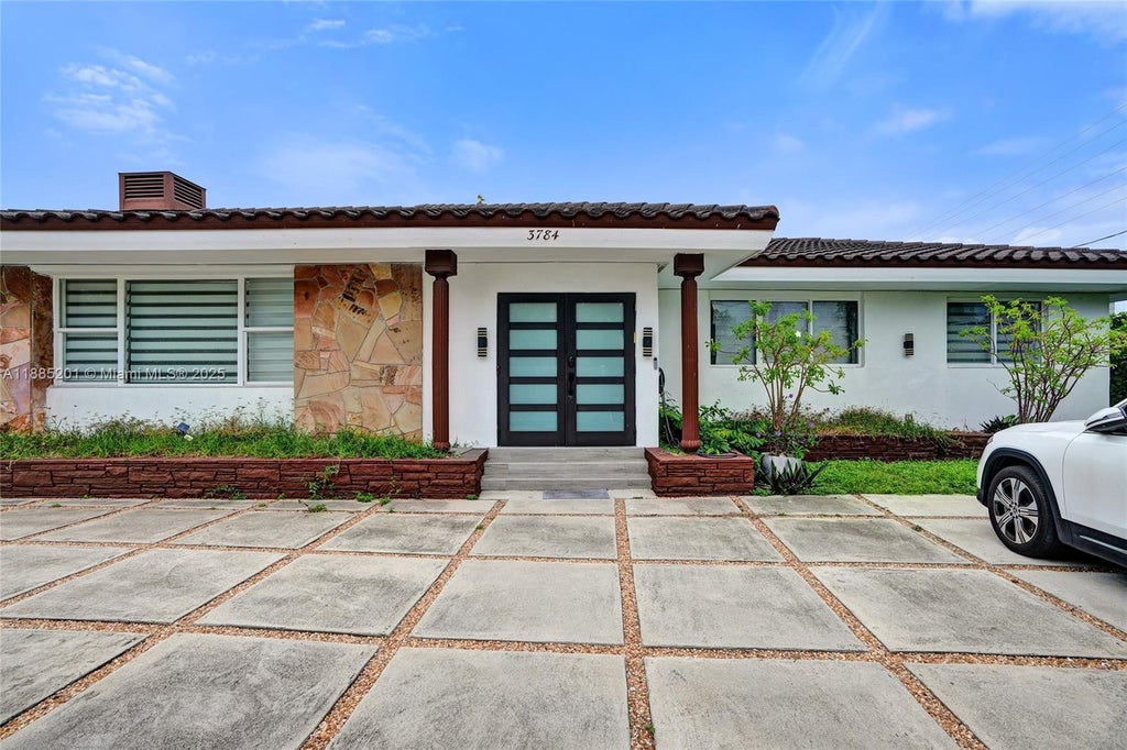 3784 Sheridan Ave, Miami Beach