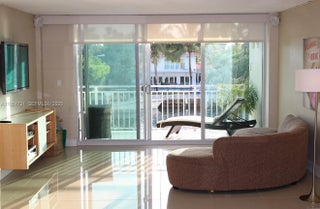 Photo of Listing #A11884731