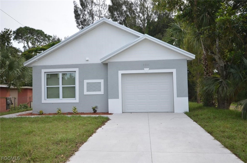 3306 Bassie Ct, Fort Myers