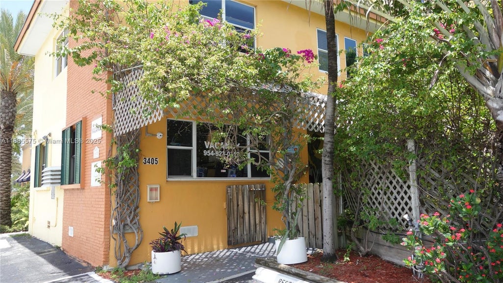 3405 N Ocean Dr 12, Hollywood