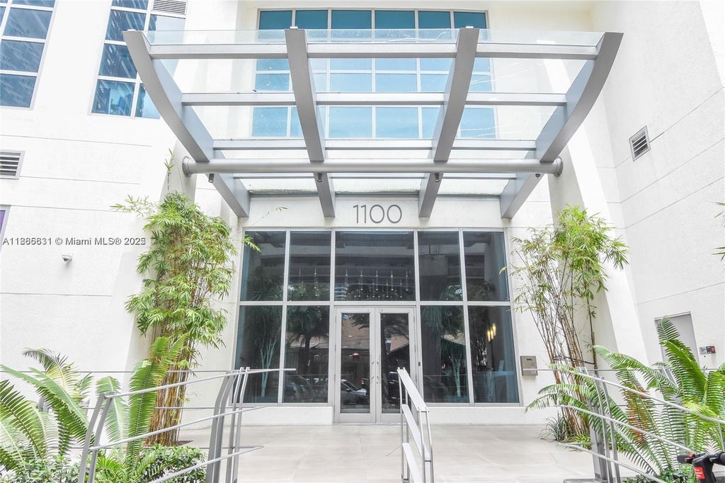 1100 S Miami Ave 2510, Miami