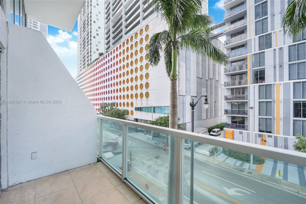 41 Se 5th St 304, Miami
