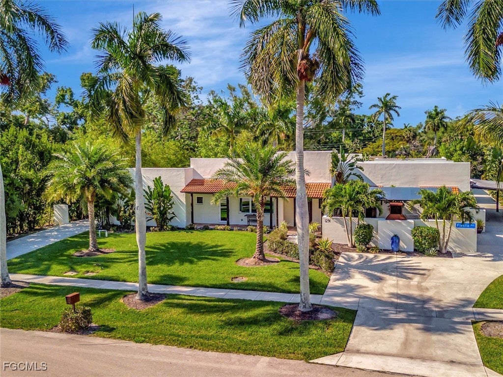 1291 Caloosa Dr, Fort Myers
