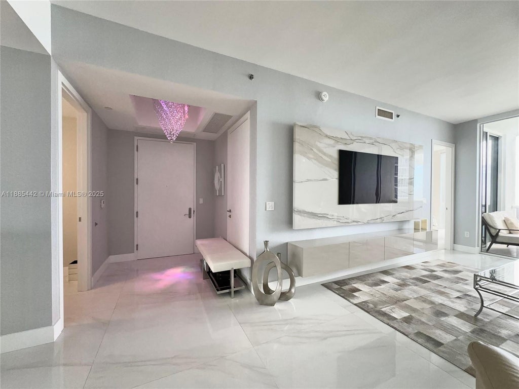 15901 Collins Ave 2406, Sunny Isles Beach