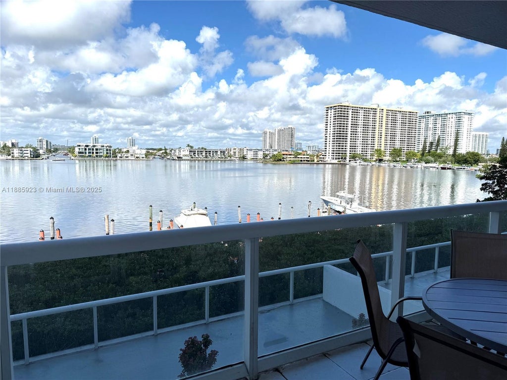 17050 N Bay Rd 406, Sunny Isles Beach