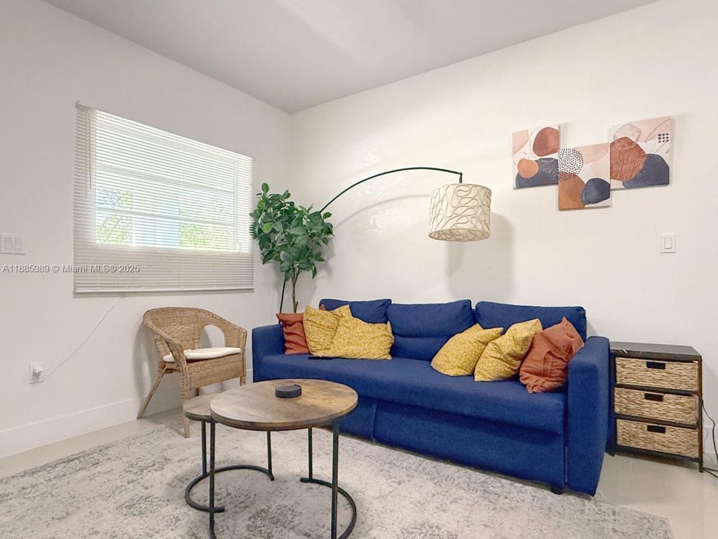 763 Nw 41st St 3, Miami