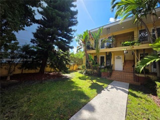 Photo of Listing #A11886040