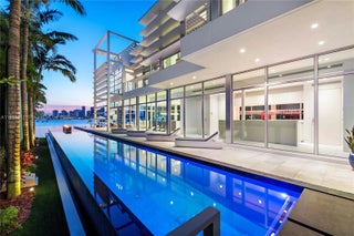 Photo of Listing #A11886342