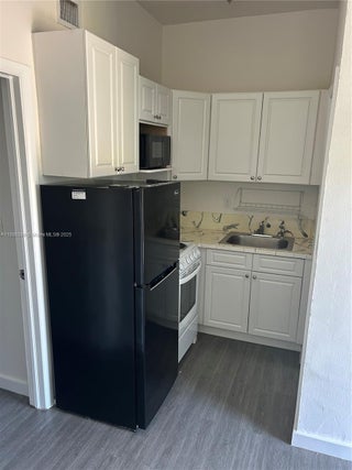 Photo of Listing #A11886399