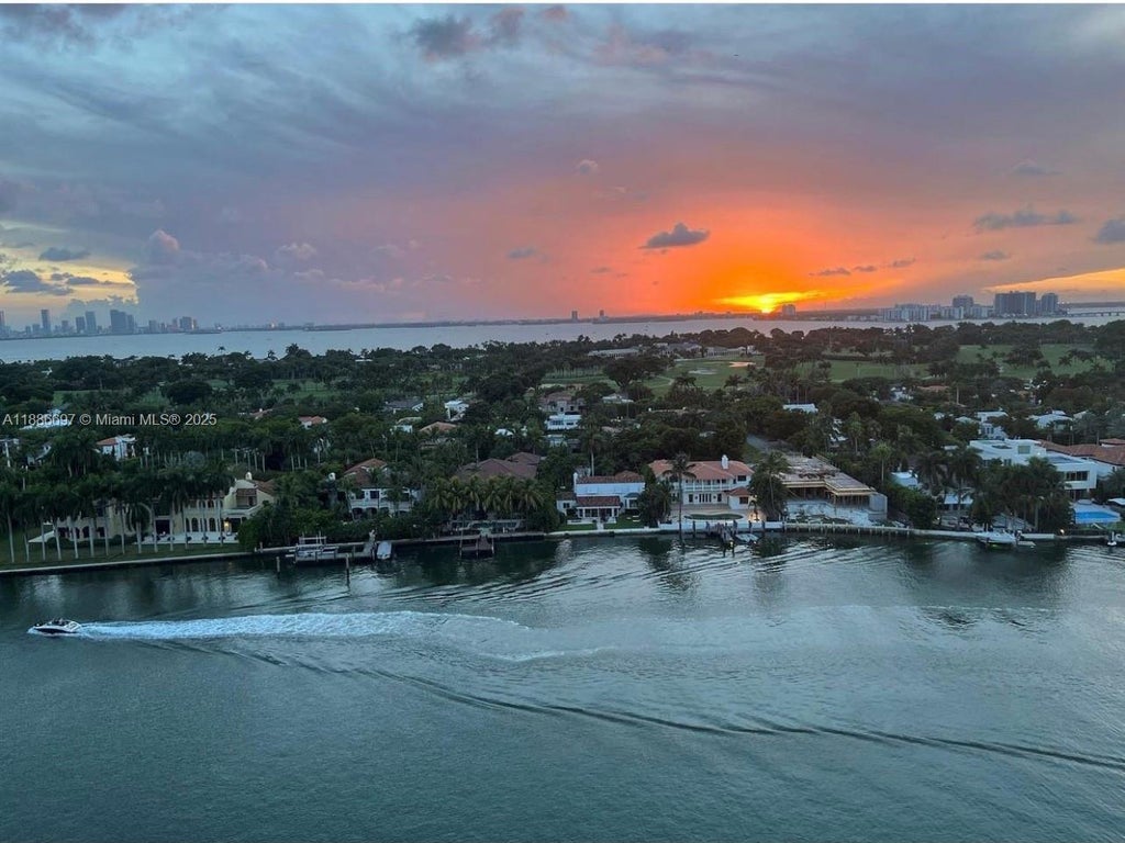 5701 Collins Ave Ph09, Miami Beach