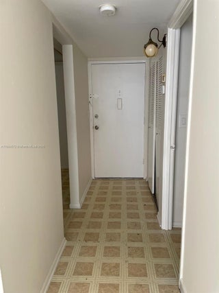 Photo of Listing #A11884572