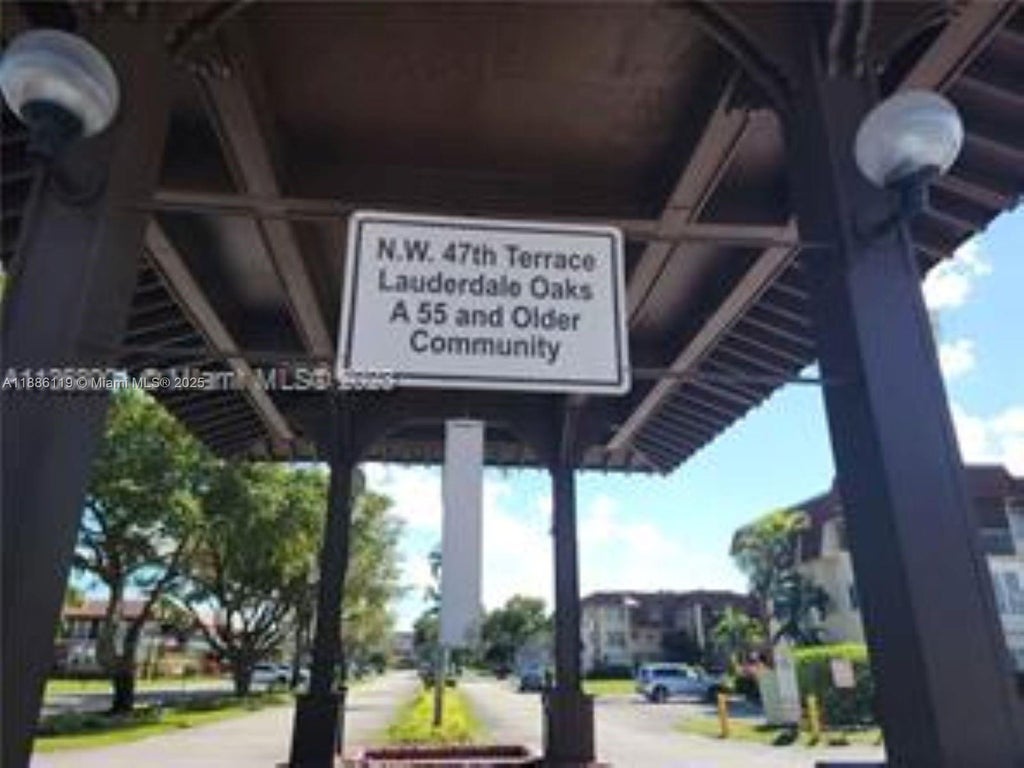 2901 Nw 47th Ter 248b, Lauderdale Lakes