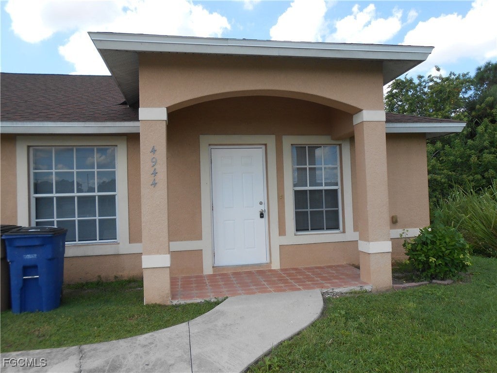 4944 Golfview Blvd, Lehigh Acres