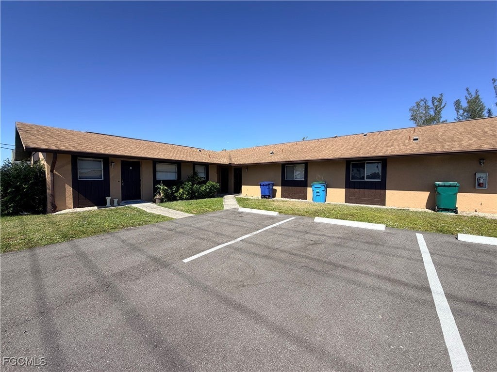 829 Gleason Pkwy 2, Cape Coral