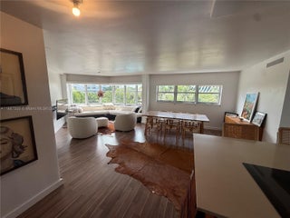 Photo of Listing #A11887500