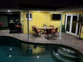 Photo of Listing #A11884965