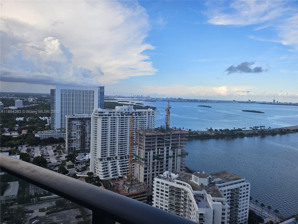 501 Ne 31st St 3204, Miami