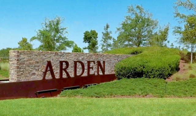 Photo of Listing #A11887829