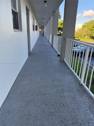 Photo of Listing #A11880915